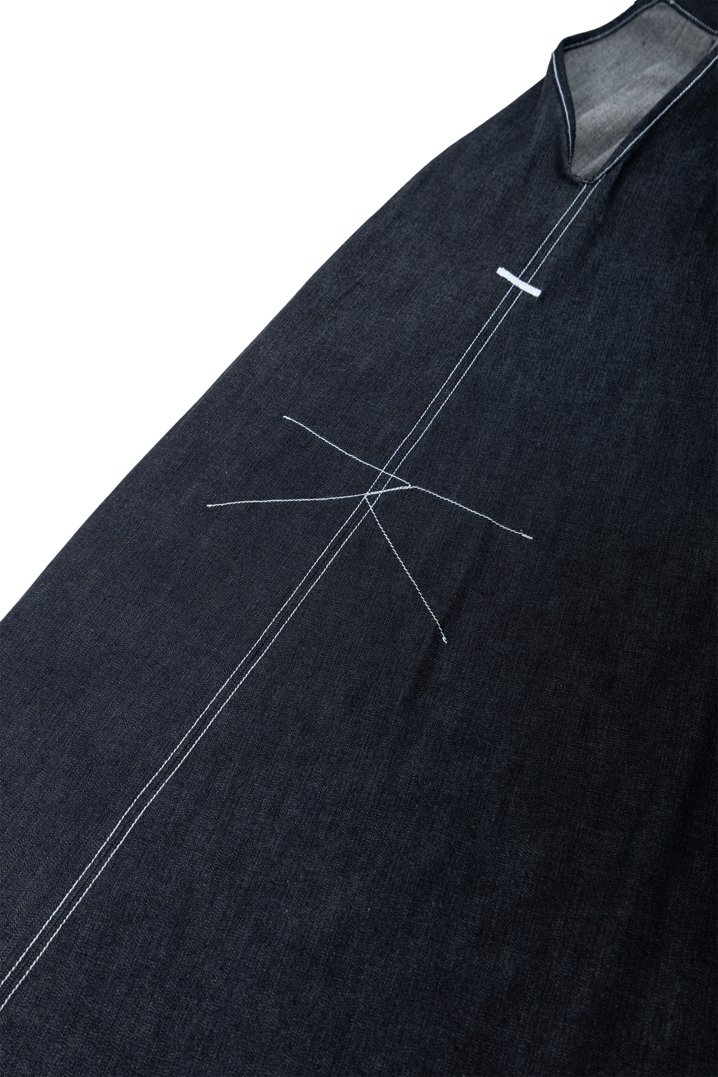 Hakama jupe en denim brut japonais venant de Kojima, design de Kurashiki et fait en France, Made in France – Kumo.studio