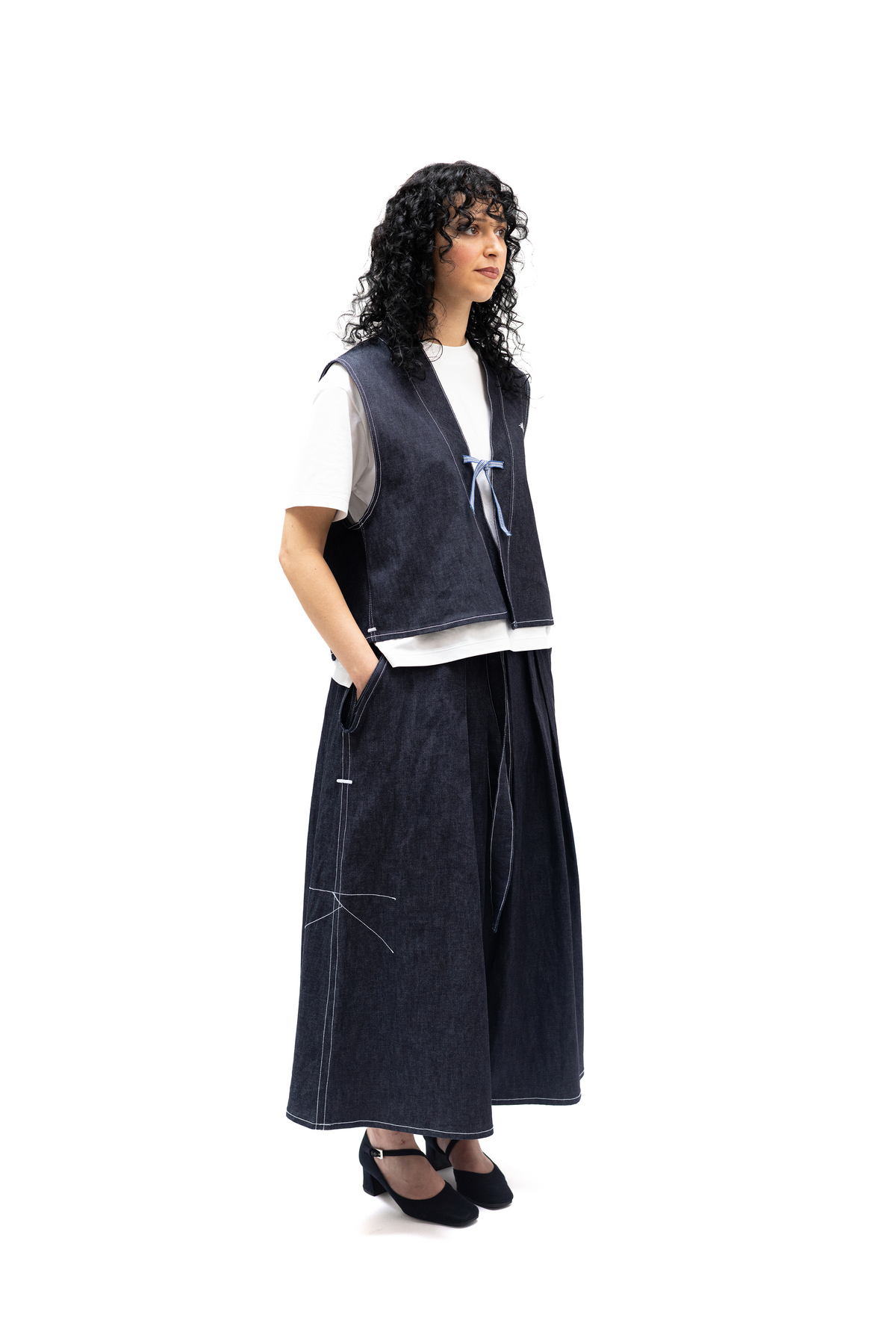 Sleeveless boxy denim kimono