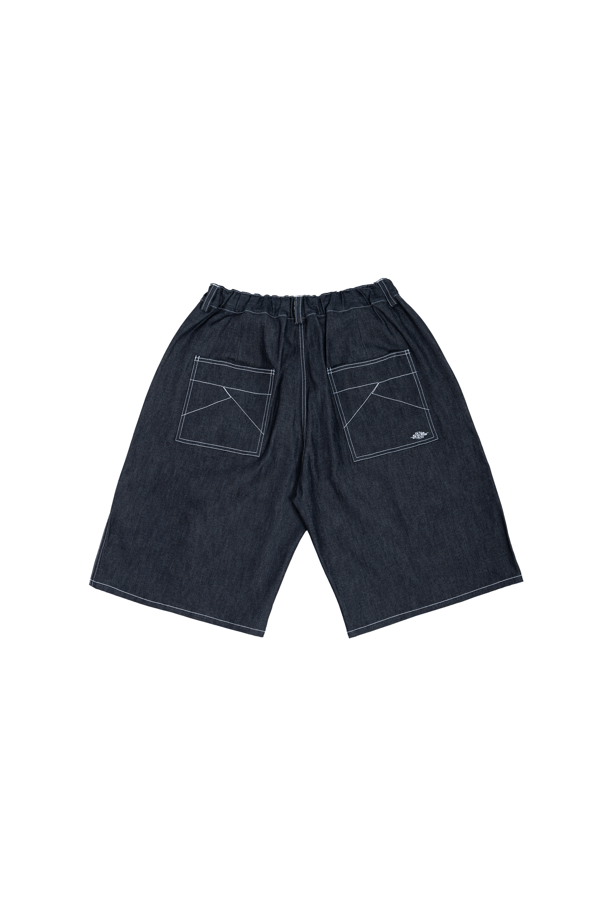 Short ample en denim brut japonais venant de Kojima, design de Kurashiki et Fait en France – Kumo.studio
